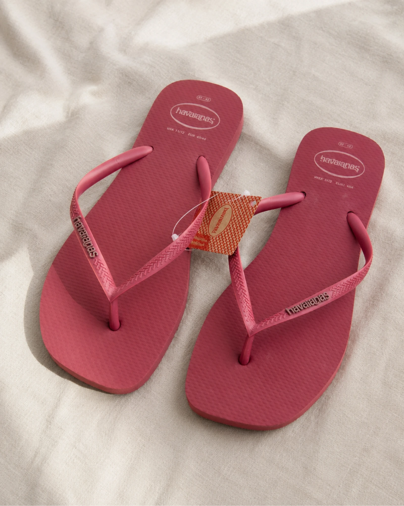 Tongs Havaianas roses/framboise neuves – Taille 41/42 – photo 3